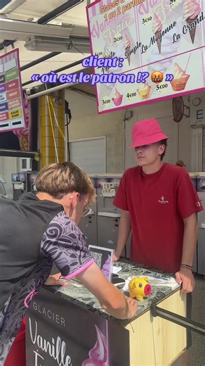 quand le patron fait des vidéos au lieu de bosser 😂😅 #pourtoii #humour #funnytiktok #fyp #berckplage