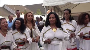 Sagantaa Qophii Eebba Leelloo Raggaasa Oljirra Tadelech Gedefa Oromiyaa Xiqqoo-Minisootaatti kabajamedha! Weellistoonni diyaaspooraas tahe kanneen biyya Oromiyaa🕺💃👯‍♀️👯👯‍♂️🕴🧎‍♀️🧎🧍‍♂️👫👨‍👩‍👧‍👧 kana fi kanneen biroo barbaaddan rakkoon tokkoyyuu hin jirtu 🔛🔜©️®️.Guutummaa viidiyoo kana yoo barbaaddan yeroo dhiyootti argattu.Guutummaa isaa yeroo dhiyootti argachuuf ulaagaan jiru garuu mallattoo👍👍👍👍👍 🕶👓👥👁🥽baayyee murteessadha!Osoo dubbannu wal dorgommiin Kubbaa Miilaa OSFNA b
