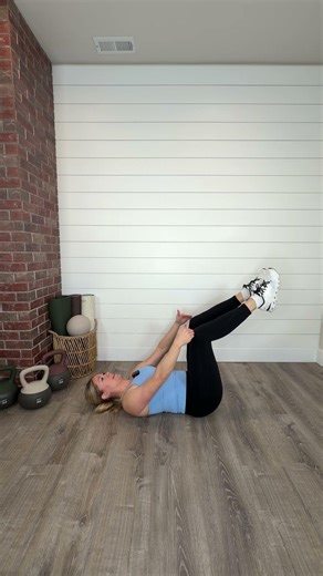 Proper Dead Bug Form | Core Exercise Demo