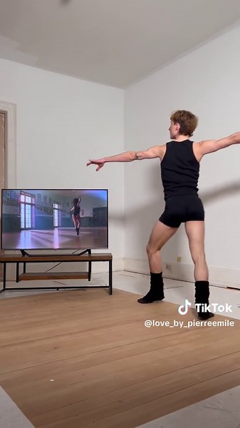 Flashdance Leg Warmers and What a Feeling Dance Cover