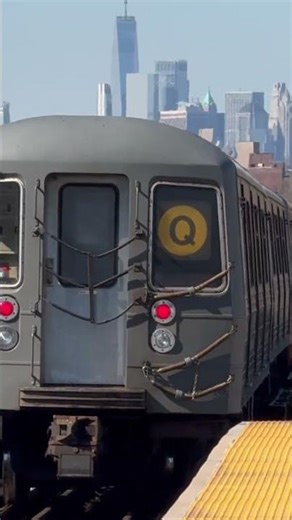 R68 “Q” Train departs Bay 50 St #shorts
