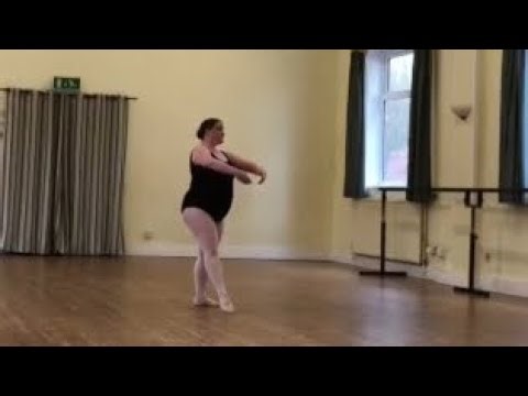 Intermediate Foundation Centre Exercises by an adult ballet student