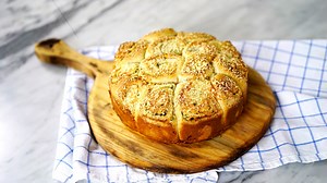 Garlic Bread Rolls