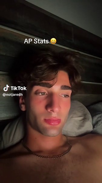 Graduation Anxiety: The Countdown for Seniors