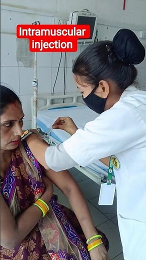 39th day How to give intramuscular injection administration 💉👩‍⚕️#clinic #doctor