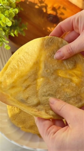 This plantain wrap recipe is simple to make and your gut will love it! Follow @reclaimedhealthjayde for more gut healthy recipes Ingredients; 1 ripe plantain (yellow with a few black spots) 1 egg pinch of sea salt 1 tbs. avocado oil Directions: Peel the plantain and roughly chop. Place into a high speed blender and add egg, salt and avocado oil. Blend on high speed until it resembles pancake batter. Line a baking sheet, spread thin into wrap shapes, and bake at 350°F for 10 minutes, flipping hal