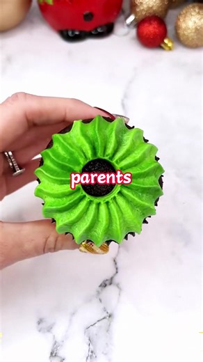 Olas Wanders at Disneyland Paris – New World of Frozen