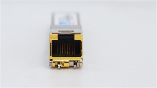 🚀 Small Form-factor Pluggable is a small pluggable #optical transceiver widely used in telecommunications and data communications. Due to small size, flexible configuration, and high-cost performance, it is favored by #network equipment manufacturers and users. 🌐 ✅ Save Equipment Space ✅ Flexible Plugging and Unplugging ✅ Diversified Rates ✅ Long Transmission Distance Click on the link for more details 👇 https://www.hsgq.com/SFP-pl47292557.html #HSGQ #fiberoptic #epon #gpon #xpon #ONU #fttx #