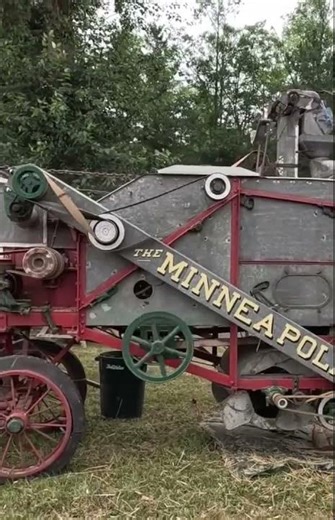 Vintage Minneapolis Threshing Machine In Action ASMR [Washington State USA]