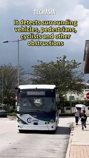 72K views · 283 reactions | A driverless shuttle service has been introduced in Hong Kong. The bus service at Hong Kong’s Fairview Park is a collaboration among bus maker APAS, bus company Kwun Chung, and map maker TriTech. The APAS Minibus is equipped with sensors and cameras to ensure safety. It also has a global positioning system to enhance location accuracy. During the test period, a safety staff is on hand to respond to emergencies. | China Daily | Facebook