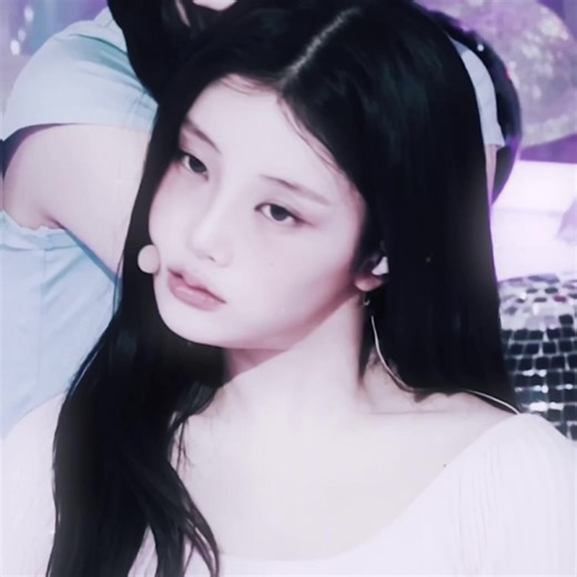 Wonhee's Attitude: A Cute Rainbow Loop Edit