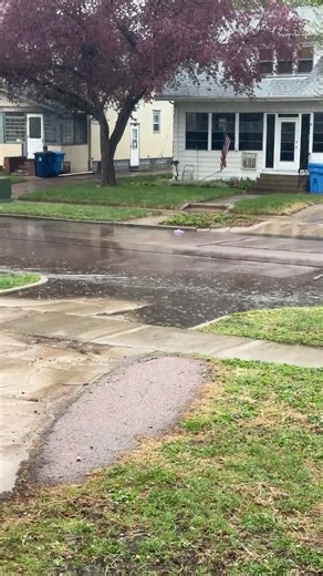 Much needed rain Sioux Falls SD 4k April 26, 2026