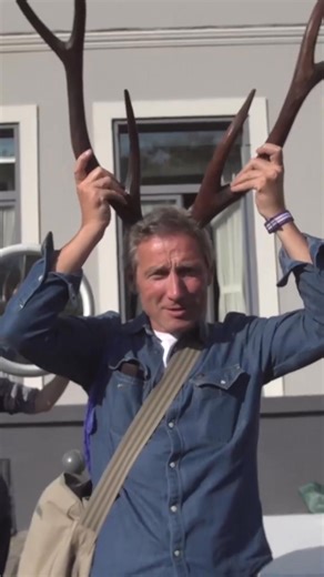 270K views · 2.4K reactions | Immersion à la braderie annuelle de Lille, l’une des plus grandes de France : on y trouve de tout et à tous les prix. Reportage en entier à retrouver sur YT (lien en bio) | Immersion reportages | Facebook