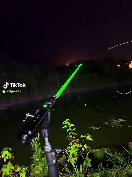 強力なレーザーポインターの特徴と効果