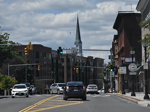 Waltham Woman Recognized As Unsung Heroine