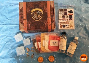 Win a Harry Potter Train Express Craft Box set worth $200!