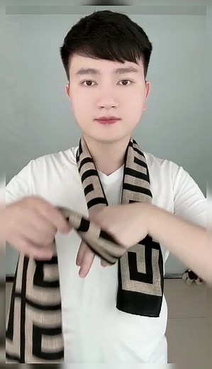 Did you get the idea? #scarf#scarftutorial#scarftrick#silkscarf#fyp#tiescarf