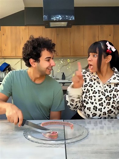 Delicious Ice Cream Roll Challenge with Fun Flavors