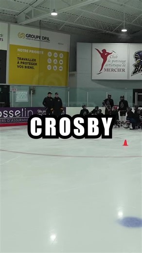 Scanner la glace c’est primordial #labohockey #hockey #crosby #scan #coaching #teaching