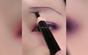 自由化妆师接单平台，元气妆眼影画法，北京化妆师预约