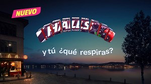 ¡Respirá una explosión de frescura con el nuevo sabor a frutos rojos de Halls Fruit Explosion! | Halls