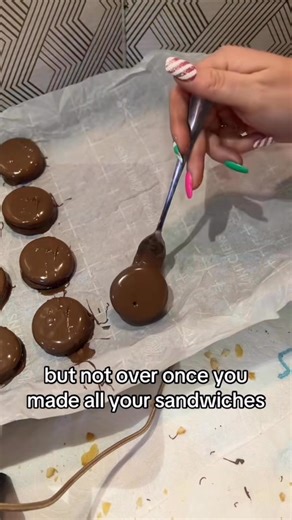 37 reactions · 18 shares | Easy holiday cookies you’re definitely gonna wanna make — Part 1  These peanut butter chocolate Ritz cookies are my family’s #1 favorite. I go through FOUR boxes of Ritz every year… and they’re eaten before they even have time to set.  Fast. No bake. Addicting. You’ve been warned. #HolidayCookieRecipes #EasyNoBakeTreats #RitzCookies #FamilyFavoriteRecipes #ChristmasBakingFun | Angel Rose | Facebook