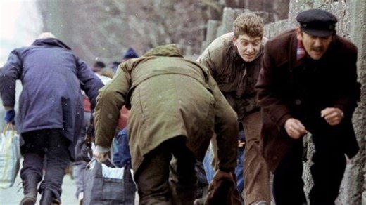 ‘Human safari’: Rich tourists ‘paid to shoot civilians, extra fee for kids’