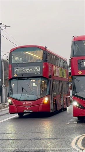 ELECTRIC London Bus Route 250 To West Croydon 🔋🚎🇬🇧 || #londonbuses #250 #croydon #brixton