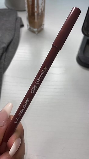 Affordable L.A. Colors Gel Lip Liner Review