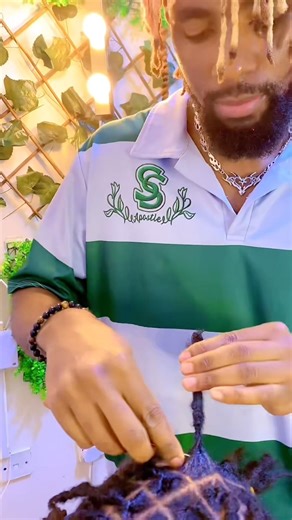 How To Install Dread locs #dreadlocks #locs