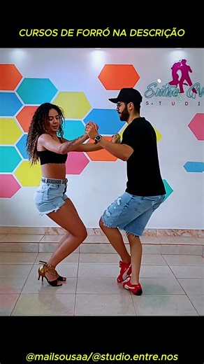ELE CHAMOU NO PISEIRO COM A MORENA @mailsousaa