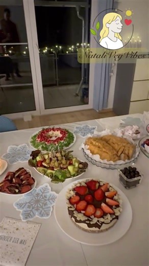 🥂 Мое 10-е Новогоднее Веган меню! Mein 10. veganes Neujahrsfestmenü! My 10th Vegan New Year‘s Menu!