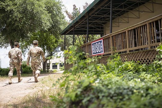 Who Is Eligible to Use the USO? 4 FAQs About the Military Nonprofit
