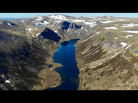 Cairngorms Loch Avon Basin in May (UHD 4K)