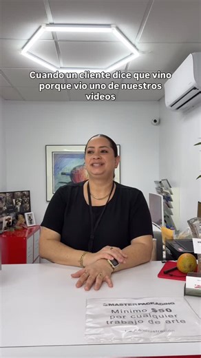 Nuestra reacción al saber que nuestros videos les llega a nuestros clientes 🥺🫶🏻 #princessdiary #masterpackaging #negocioonline | Master Packaging Co.