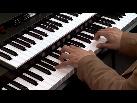 Organ performance (Electric piano song)