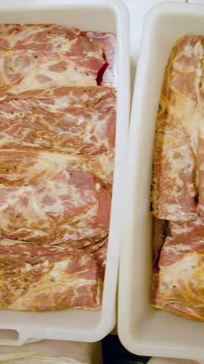 62K views · 204 reactions | Making gabagool involves drying and pre-curing in controlled environments to create this beloved Italian meat’s unique and delicious flavors. #curedmeat #italy #gabagool | Insider Food | Facebook