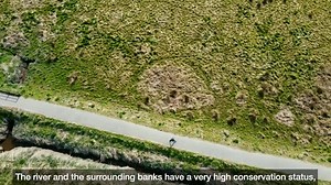 👣 Carmarthen The ancient market town of Carmarthen is a real blend of old and new, which is illustrated by the quaint old narrow streets, the imposing castle, centuries old market and modern boutiques and eateries. The walking route through and around Carmarthen takes in the River Towy, Carmarthen Park, the Wetlands and finally the Roman Amphitheatre. Distance: 10.5km Difficulty: Easy Terrain: The route is surfaced throughout and is ideal for family groups, or people with mobility problems. For