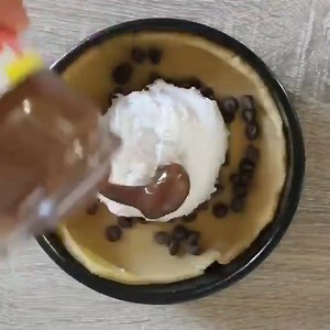 293K views · 306 shares | S'mores cookie pie! | FOODbible | Facebook