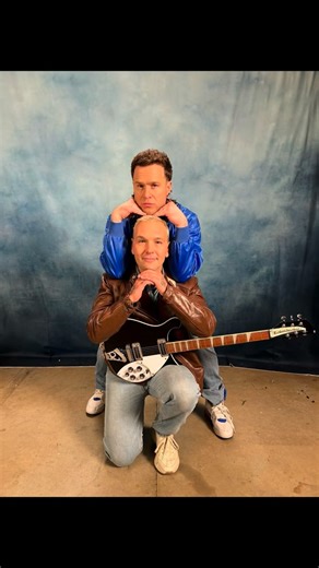 Olly Murs on Instagram: "Christmas Starts Tonight… 1997 edition 🤪🎄🎅🏻"