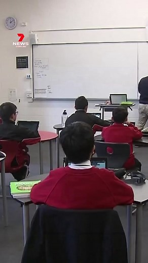 There is a spotlight on artificial intelligence in the classroom with the federal government releasing its national framework on the use of the technology in schools. #AI #artificialintelligence #school #7NEWS
