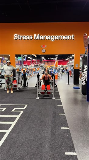 Heavy sled. Heavy boundaries. Built in midlife. Maintained daily. Turns out strength solves a lot of things therapy talks about💁🏼‍♀️