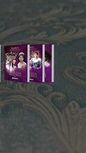 „Povestea vieții mele - Adeseori mi s-a cerut să o scriu și întotdeauna am ezitat să fac aceasta, din atât de multe motive!” - Asa începe cartea scrisă de Maria, Regina României, în anii 1930. ⚜️ Comandă într-o casetă de colecție specială, cu livrare rapidă ➡️ https://bit.ly/PovesteaVietiiMeleSet4 Descoperă întreaga poveste chiar acum! ❤ | Librex