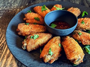 Super Crispy Hong Kong Style Deep-Fried Chicken Wings - Savouring Asia with Mrs. 5