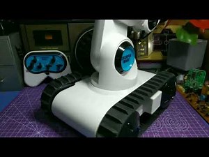 SHARPER IMAGE Wireless Control Robotic Arm Toy with Spotlight, Jumbo Claw Grip & Tank Tread Wheels