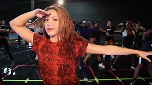 Super Bowl 2020: Shakira Reveals Dance Tutorial Breaking Down Halftime Show Performance