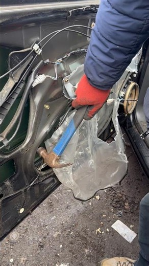 Tundra 2003 Door Lock Removal | Window Fully Down