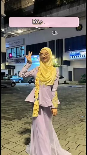 Tutorial for Hijabi Rapunzel Hair