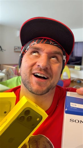 Tary poznává svoje cukrovinky poslepu😳🍬