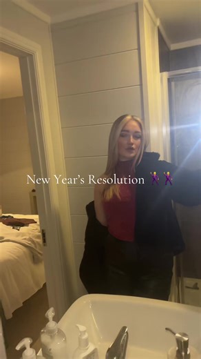 ruby_jonesxo (@ruby_jonesxo)’s videos with nicki new year resolution - whoisonika